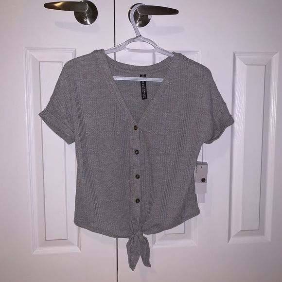 Design Lab Lord & Taylor Tops - NEW Design Lab Shirt Design Lab Lord & Taylor Tops - NEW Design Lab Shirt